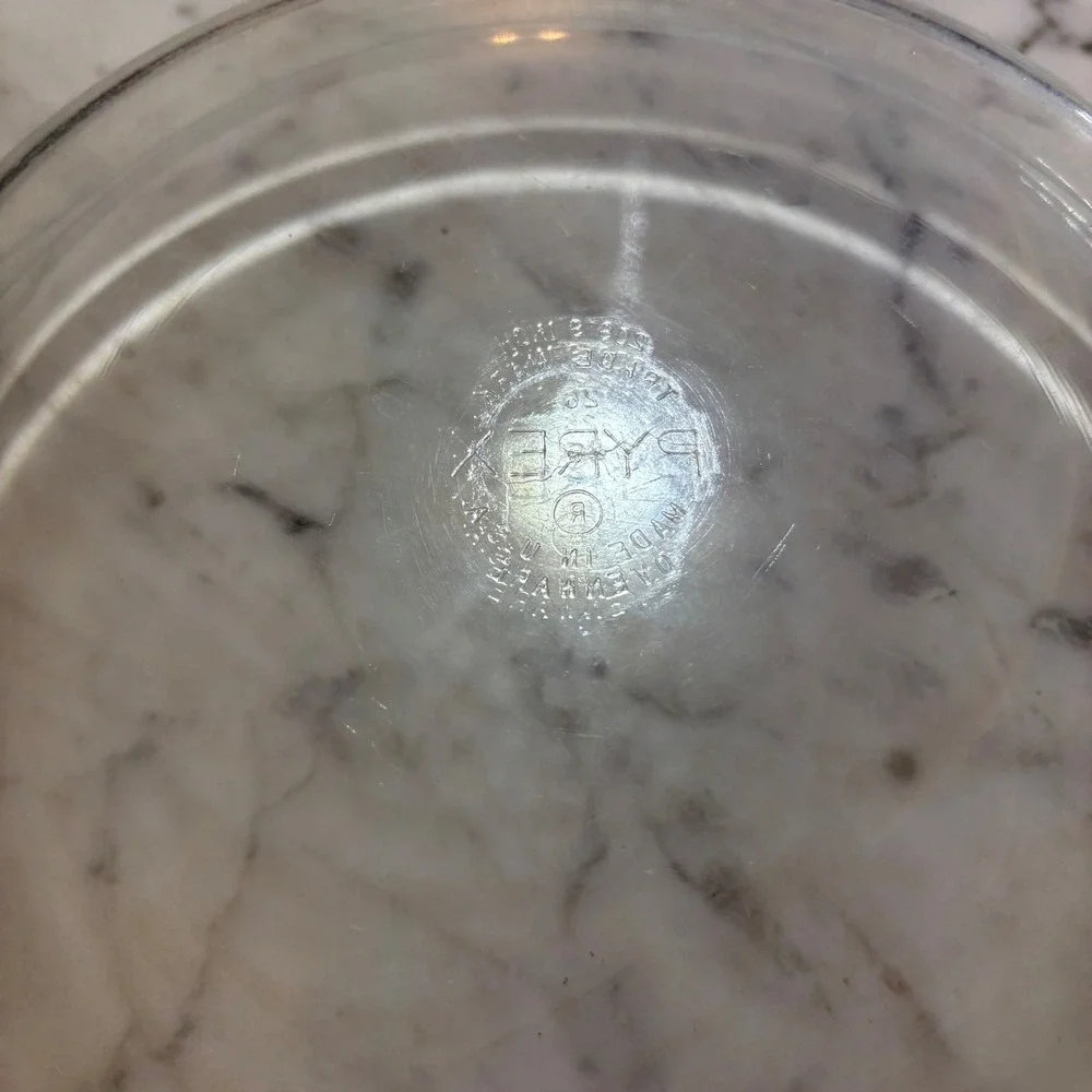 Vintage Pyrex 209 Clear Glass 9 Inch Pie Plate Dish Ovenware Made in USA